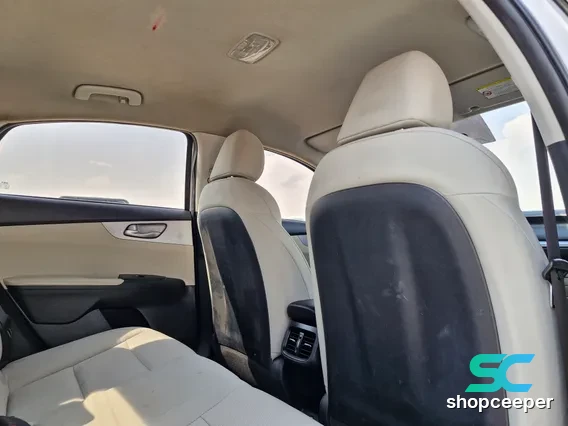 کیا سراتو صندوقدار (1.6 اتوماتیک) 4